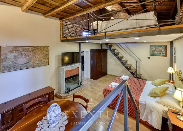 Piazza Navona Penthouse, Terrace & Walls Apartament *