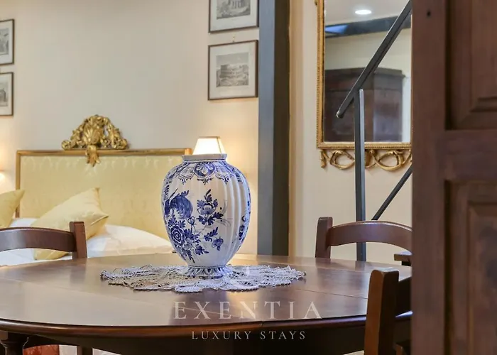 Apartament Piazza Navona Penthouse, Terrace & Walls