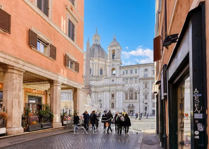 Apartment Piazza Navona Penthouse, Terrace & Walls
